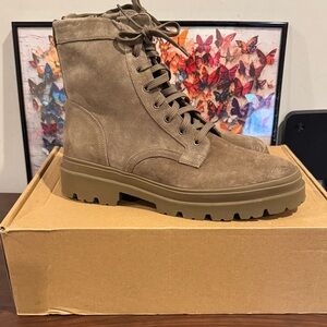NWB Vince Men's Tan Suede Boots size 11.5